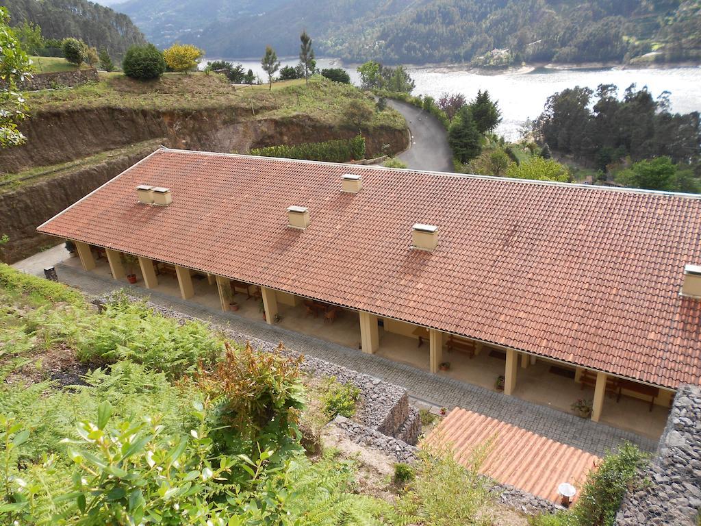 Vale De Azereiros Apartamentos Geres Cameră foto